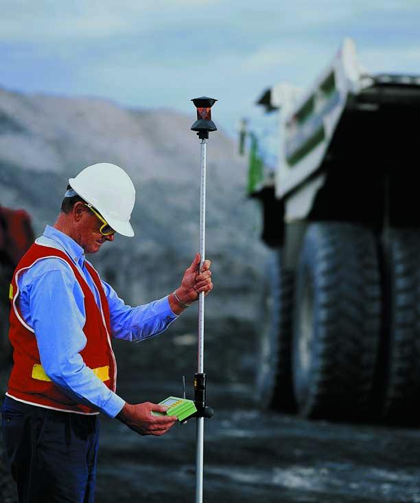30 40 50 Accessories The Leica Geosystems range of