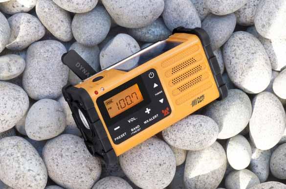 Weather Radios MMR-88 FM / AM / Weather / Handcrank / Solar / Emergency Alert Radio Digital FM / AM Tuner Receives all 7 NOAA Weather Channel and Reports 19 Random Preset Stations (AM / FM Mixed)