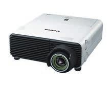 INTERCHANGEABLE LENS PROJECTORS NON-INTERCHANGEABLE LENS PROJECTORS Native 4K Resolution (4096 x 2400) Eye-opening 4K resolution produces incredibly detailed, high-impact images that are much sharper
