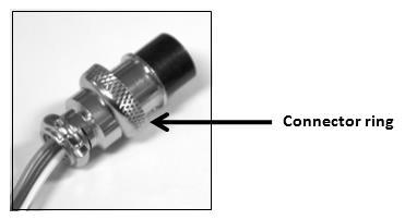 d) Plug the remote connector plug into the analog remote control terminal of the power supply. e) Secure the remote connector plug to the terminal socket by screwing in the connector ring (Figure 19).