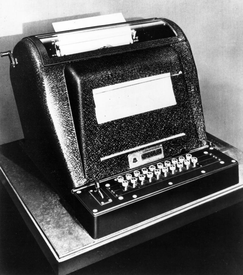 1939. Bell Telephone Laboratories develop The Complex Number Calculator (CNC) designed by George