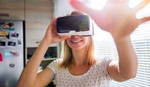 You also have the option to fully immerse yourself in the event by wearing a VR headset.