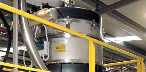 Dosing Application example : Unloading Dosing and mixing system system to feed an extruder