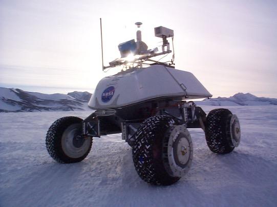 Real-time stereo sensing Nomad robot searches for meteorites in