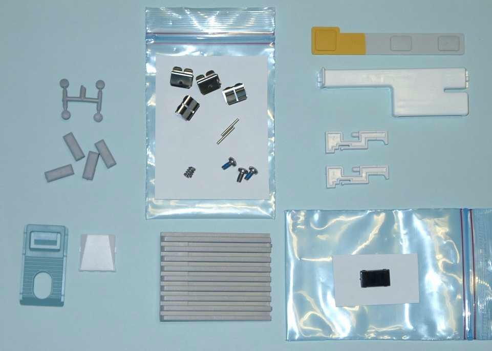 Monitor Parts Small Parts Kit Part Number Description Item M3046-64102 Small Parts Kit - includes: (See illustration on page 253) Qty Part number Description 4 5041-5125 Foot Bumper (Fits all