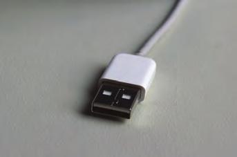 USB Mode CAUTION Charging through the USB may not work for some mobile devices. The device may not support normal operation when using a USB memory type besides Metal Cover Type USB Memory.