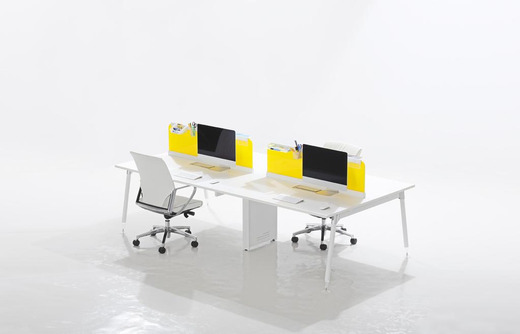 Connect Linear Connect to your work Connect Linear presents new ideas to optimise the use of space in office environments and offers the ideal template for developing an open and welcoming workplace