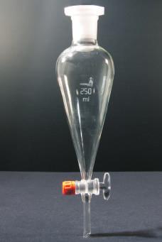 8N 0 0 00 0 0 00 00 800 000 000 00 000 0000 0 0 0 0 0 0 0 0 0 0 0 0 Erlenmeyer flask Graduated glass ISO 77 Available: standard ground