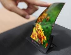 Smartphone Makers Race to Build Flexible Screens Samsung Electronics Co. and LG Electronics Inc.