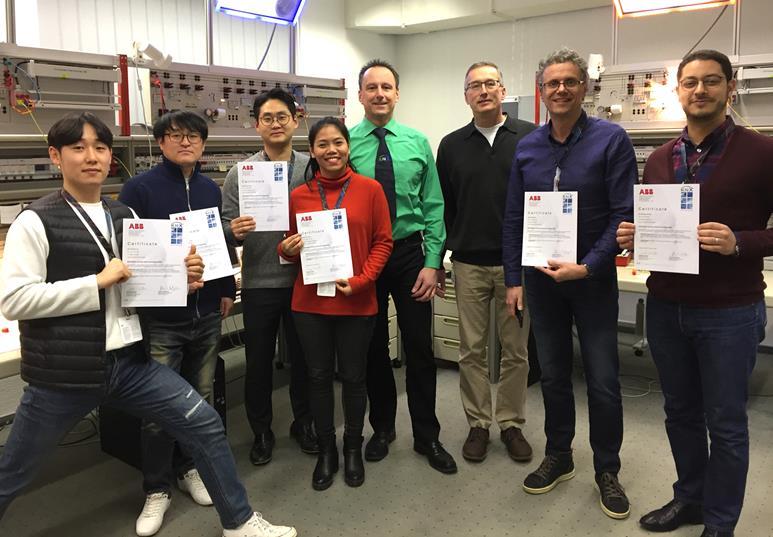 KNX Certified Training 2019 Certified KNX Courses in Heidelberg Basic Course : 18 th to 22 nd Feb. Advanced Course: 22 nd to 26 th Jul. Tutor Course: 09 th to 13 th Sep.