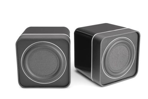 Available in Gloss Black or Gloss White Minx Min21 Twin Driver Satellite Speaker 1.090,00 1 x 2.