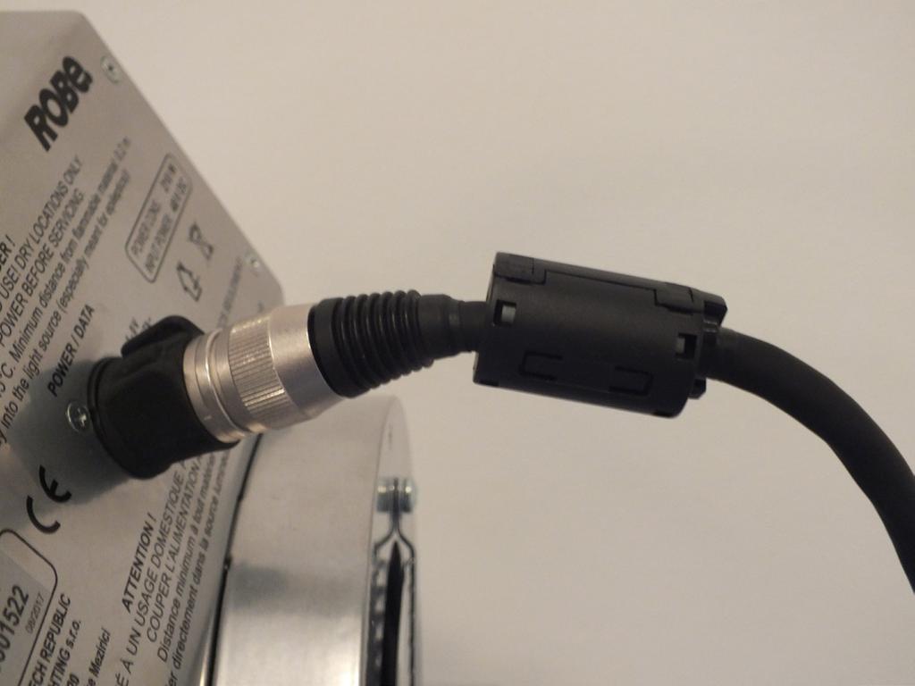 For CE only: If you do not use the original Robe Data Cable 4-pin XLR for connection between PATT 2017 and PATT Driver, the ferrite RRC 17-11-28-M-K5B (Robe P/N 13051799) should be installed on the