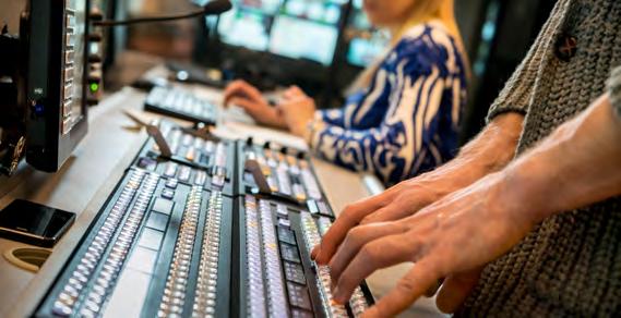 Connect provides customized state-of-the art audio, video and production management solutions for corporate events, tradeshows and
