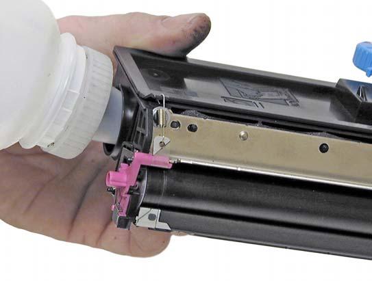 15. Fill the cartridge with toner (68g) for use in Dell