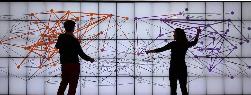 Evaluating Multi-user Selection for Exploring Graph Topology on Wall Displays A.