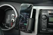 ipod Easily connects to your vehicles vent louvers for a quick and easy