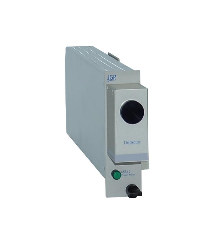 MS12 Power Meter KEY FEATURES Uses the same cavity as Return Loss Meters Replacement for EXFO s IQS-9403 APPLICATIONS Simplex & Multifiber for high-throughput applications IN THE BOX Power Meter