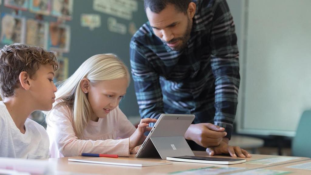 Transform classroom time Innovative and reliable, Surface Go with Microsoft Education helps