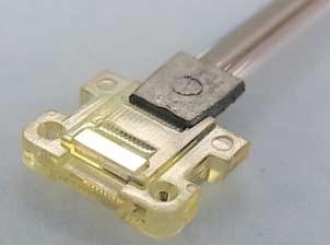 Mirror Optical fiber Optical path Lens VCSEL PD Fig.14.Principle of PT connector. section area of 2.5 mm x 6.4 mm, using 2 guide pins for alignment.