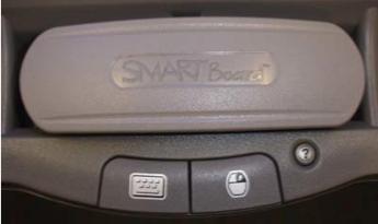 SMART Notebook Basic 3 produced by pressing and holding down on the pen or clicking on the mouse button in front of the eraser on the tray. The eraser will erase lines drawn on the board.