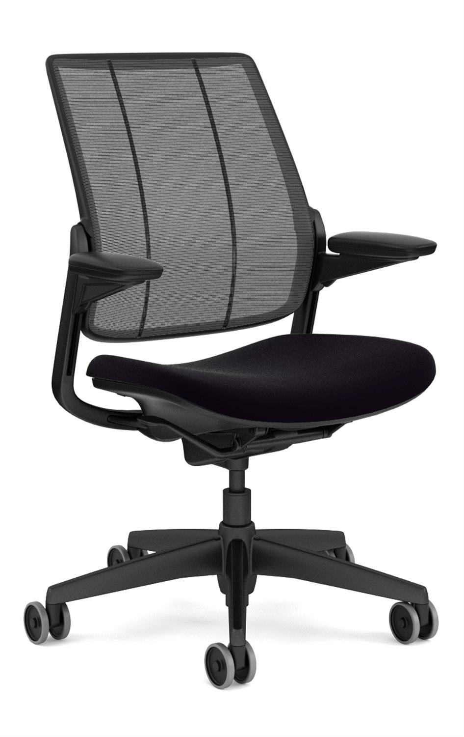 position of the chair for full support throughout movement Pivoting backrest automatically moves with the user throughout the day and