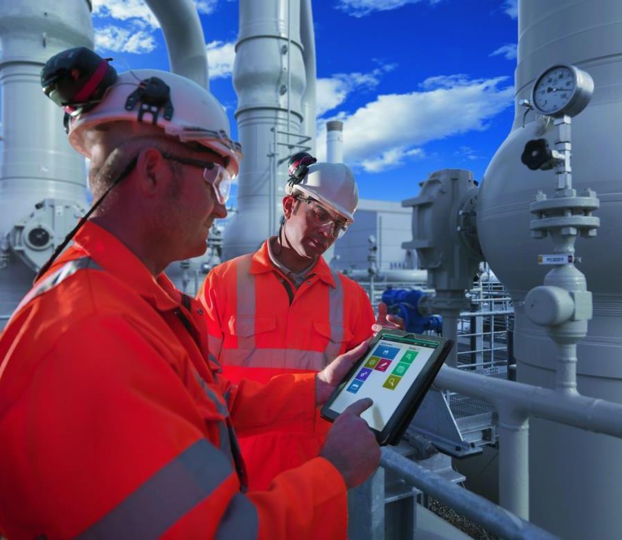 Process Automation COMOS COMOS - Digital assistant for maintenance personnel COMOS Mobile Operations is an application for maintenance crew support in the field.