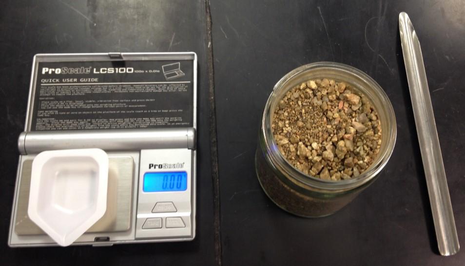 Measure 1g of soil to be tested in a clean, disposable weigh boat or in a soil syringe.