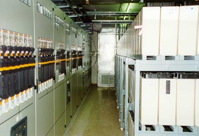 days full load operation redundant continuous power supply (dynamic UPS), static with more than 2,000 accumulators Grounding according to telecommunication norms separate