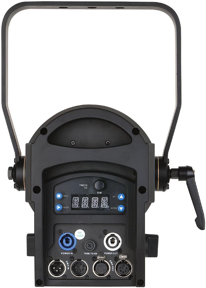 Fantastic dimming and smooth zoom range provides lighting designers with an incredibly useful lighting tool.