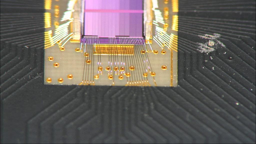Integrated CMOS sensor