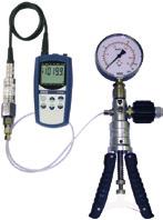 ranges: see specifications. Calibration case with model CPH6300 hand-held pressure indicator and model CPP30 hand test pump for pressures of -0.95.
