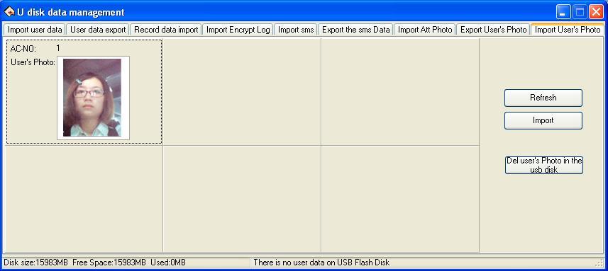 The left column of the page displays the user's information and photo stored in the U disk. Select the photo and click "Import" button to import.