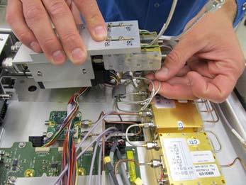 Chapter 5: Replacing Assemblies Removing and Replacing the Front Panel Assembly and Bottom Panel Figure 5-31 5 Gently remove the RealEdge assembly,