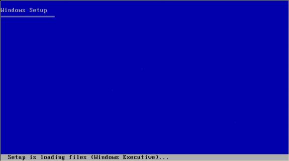 After a brief delay, the typical Microsoft "blue Installation screen" is displayed, with "Windows Setup" displayed at the top and at the bottom of the screen the information, that "Setup is loading