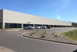 availabilities BUILDING 110, Suites A-C 11,255 SF of flex space available.