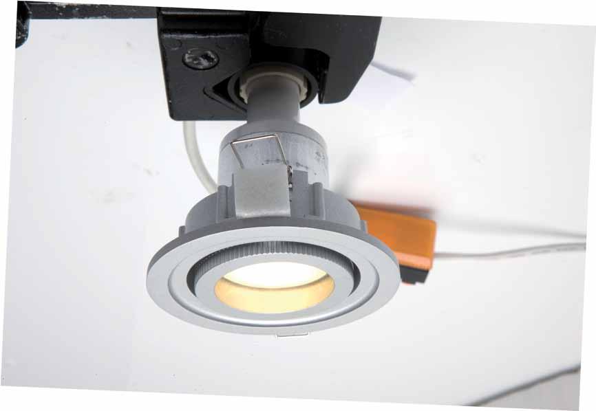 dimensions Ceiling cut-out: 77mm Suitable for following lamp types: GU10 Compact