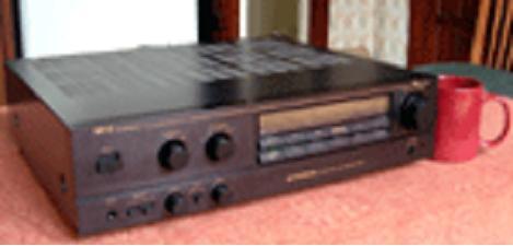2nd unit Compact audiophile 10 AM, and 10 FM presets 30W Phono input