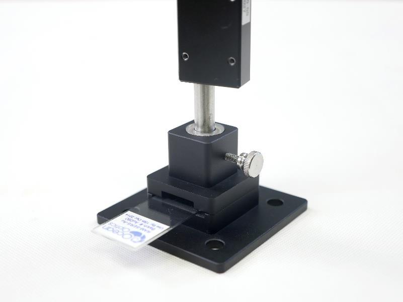 1.1 Requirement Specification The special holder for the SERS substrate from Ocean Optics is suitable for the modular Raman probe, which can provide accurate positioning for the measurement, as well